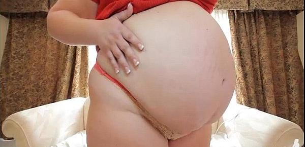  Pregnant Busty BBW Veronica Vaughn